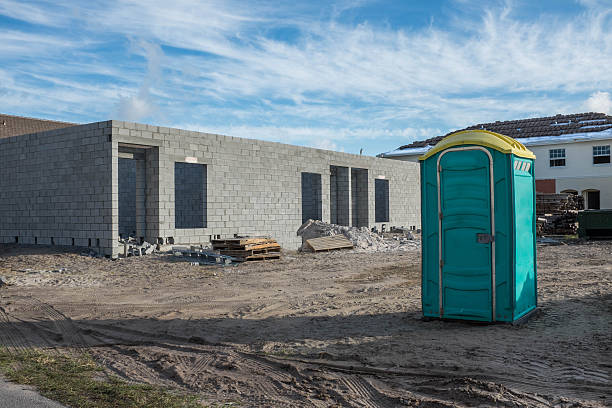 Best Portable restroom trailer rental  in Gibsonburg, OH